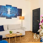 Centrum - Perla Srodmiescia & Free Parking 48m2 Apartment *