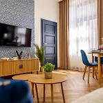 Centrum - Perla Srodmiescia & Free Parking 48m2 Apartment *