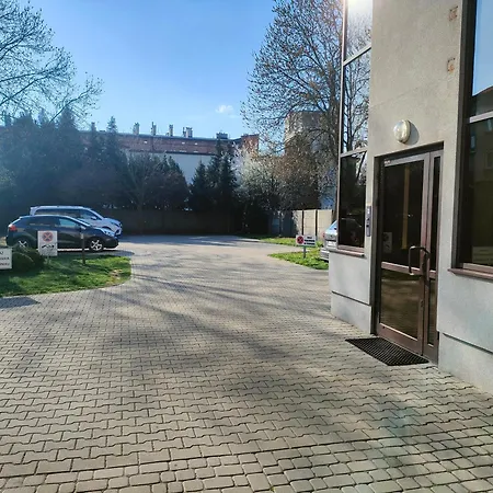 Nowe - Perla Srodmiescia & Parking *