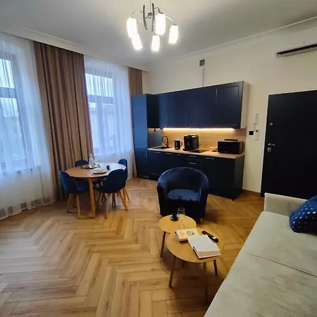 Nowe - Perla Srodmiescia & Parking Apartment *