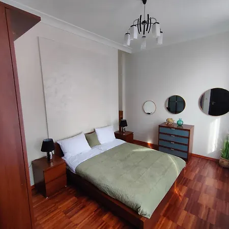 Nowe - Perla Srodmiescia & Parking Apartment