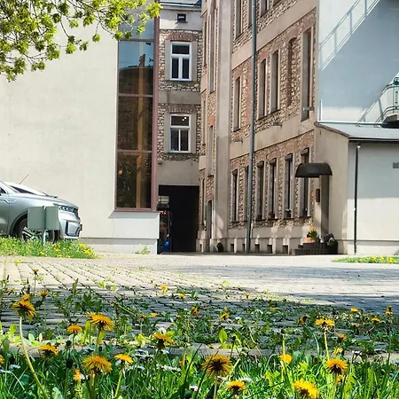 Nowe - Perla Srodmiescia & Parking