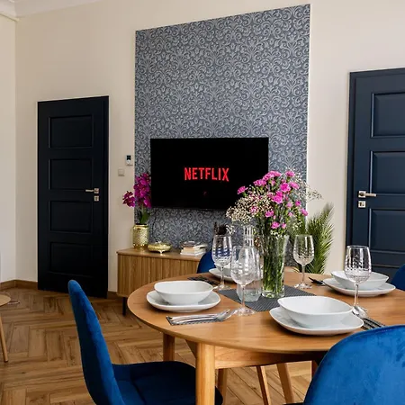 Apartmán Nowe - Perla Srodmiescia & Free Parking 48m2 *