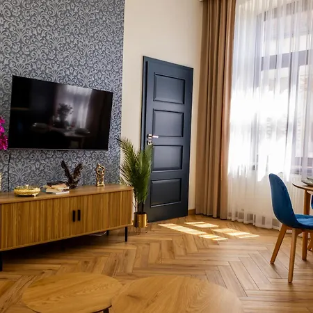 Centrum - Perla Srodmiescia & Free Parking 48m2 Częstochowa