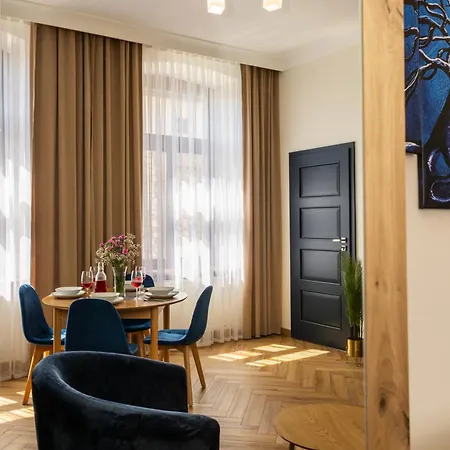 Nowe - Perla Srodmiescia & Free Parking 48m2 Apartment Czestochowa